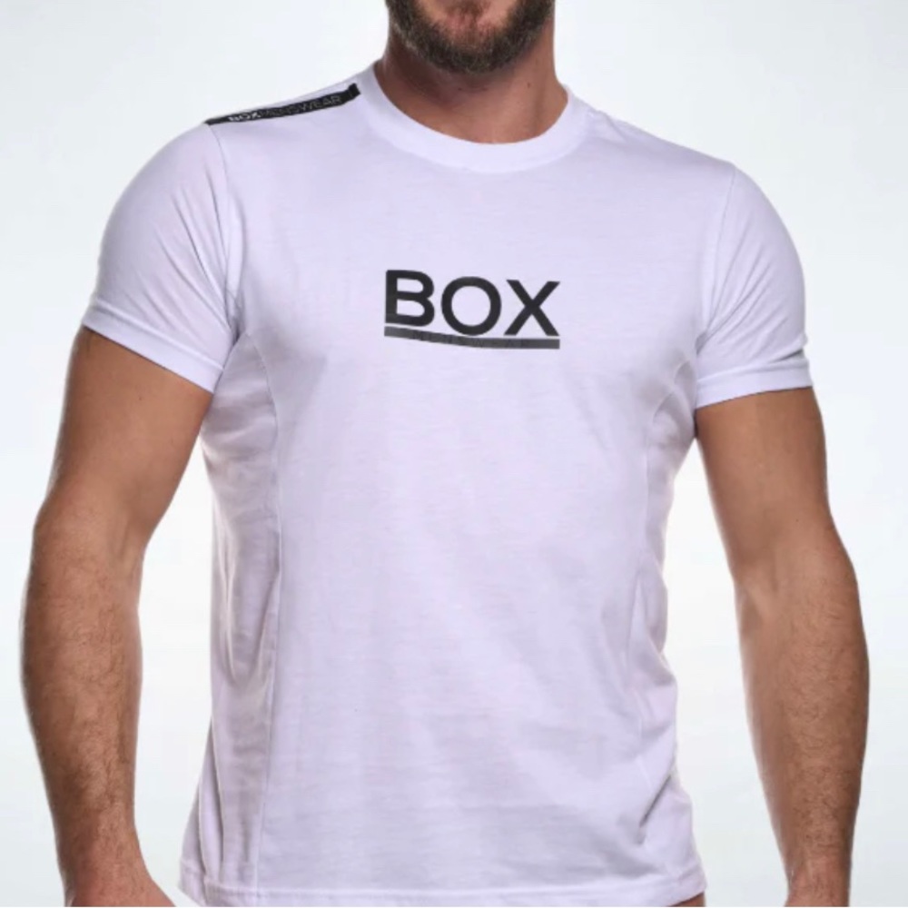 Box Menswear Dynamic Fit Classic White T-Shirt